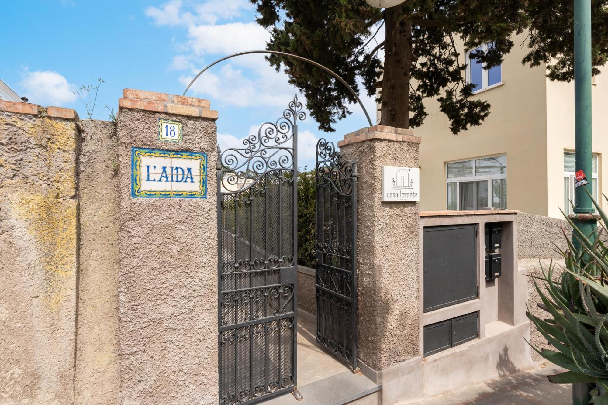 Casa Levante Luxury Apartments カプリ エクステリア 写真
